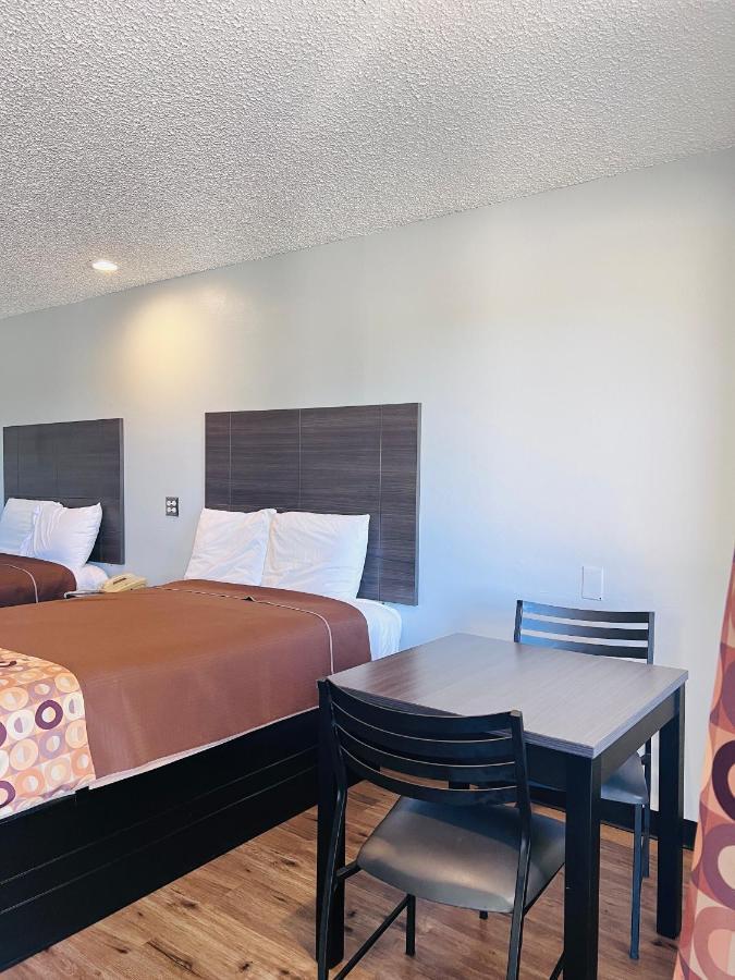 Coachway Inn Luling Dış mekan fotoğraf
