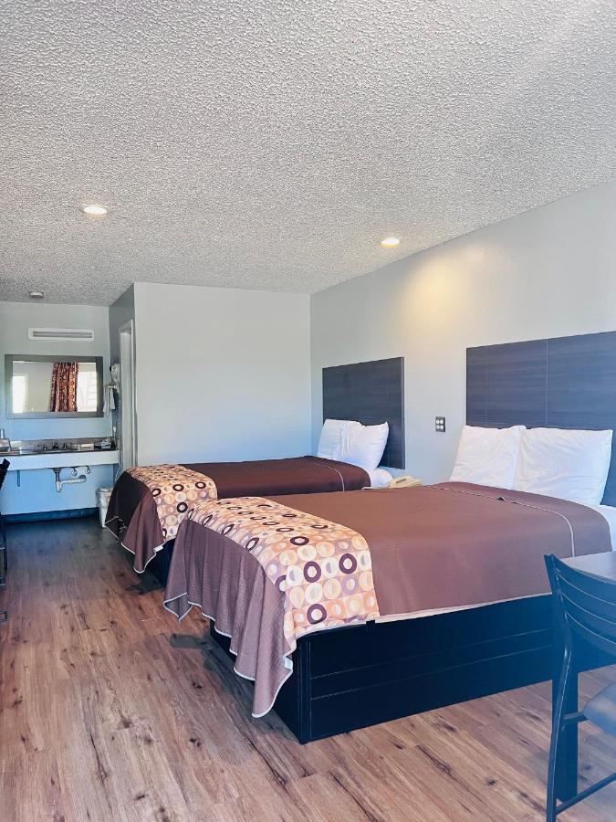 Coachway Inn Luling Dış mekan fotoğraf